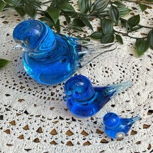 Vintage Set of 3 Swedish Blue Art Glass Bird Figurines Family Mid Century Modern